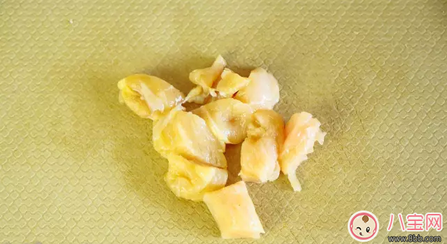 寶寶不喜歡吃白粥 來份香菇玉米雞茸粥