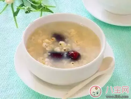 下雨天也要滋補(bǔ) 適合全家人的養(yǎng)生食譜
