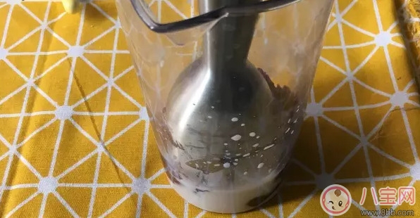 寶寶輔食 口感軟糯的紫薯發(fā)糕