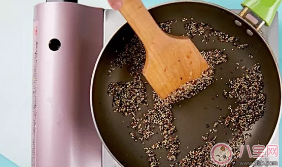 給寶寶輔食加點(diǎn)谷物 甜菜南瓜藜麥飯