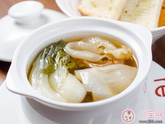 孕婦滋補湯 孕婦靚湯花膠燉雞的做法