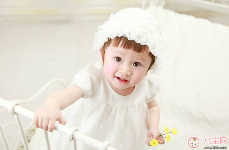 孩子頭發(fā)黃怎么辦 如何改善孩子頭發(fā)黃 孩子頭發(fā)黃怎么辦 如何改善孩子頭發(fā)黃