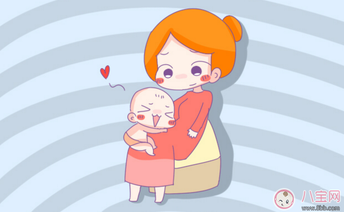 寶寶豎著抱不哭是什么原因 小孩子橫抱哭豎抱就不哭