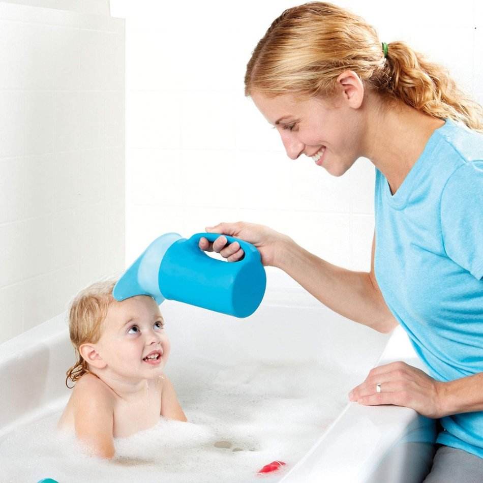 秋季寶寶有頭皮屑的原因 如何天然去除孩子頭皮屑