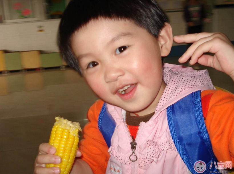 杭州部分小學(xué)推遲到孩子校時間 好的睡眠和吃早餐對孩子太重要 杭州部分小學(xué)推遲到孩子校時間 好的睡眠和吃早餐對孩子太重要