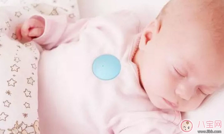 秋天給寶寶蓋被子有哪些注意事項(xiàng) 秋天給孩子穿衣蓋被注意三暖三涼 秋天給寶寶蓋被子有哪些注意事項(xiàng) 秋天給孩子穿衣蓋被注意三暖三涼