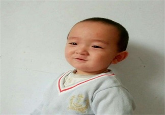 寶寶發(fā)量少怎么讓自己生發(fā) 寶寶生發(fā)方法