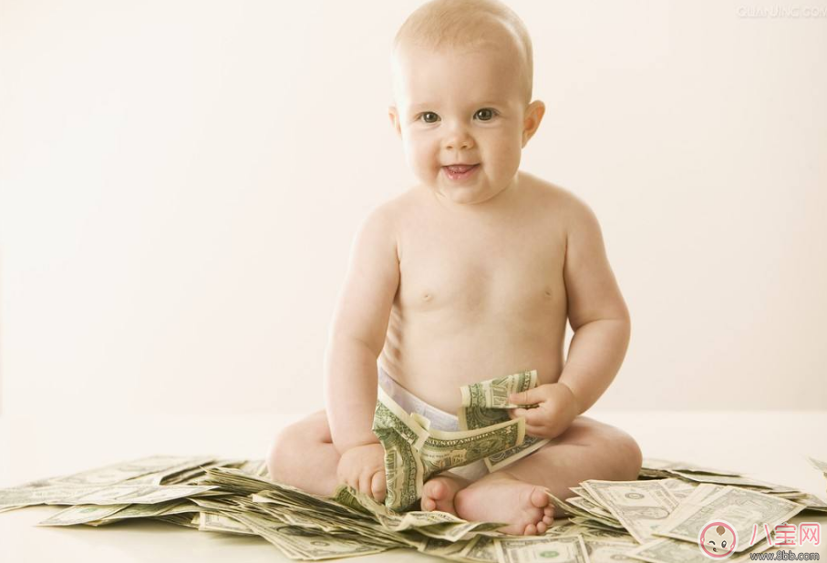 孩子肚子鼓的像個(gè)氣球 寶寶臍疝別忽視