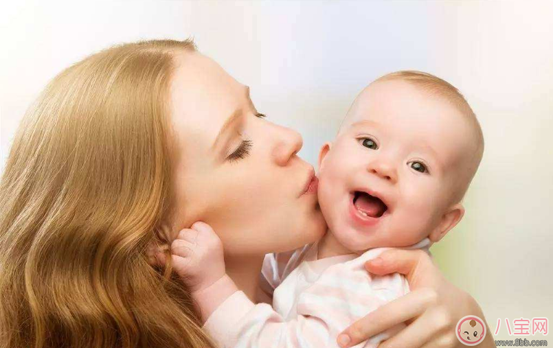 媽媽感冒還可以喂奶嗎 哺乳媽媽感冒怎么辦