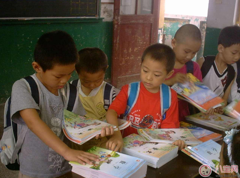 孩子不能自理問題大 別處處包辦才能讓他成長(zhǎng)