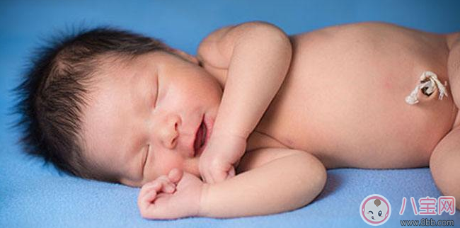 看到孩子肚臍這四種情況要當(dāng)心 最好早點(diǎn)及時(shí)就醫(yī) 看到孩子肚臍這四種情況要當(dāng)心 最好早點(diǎn)及時(shí)就醫(yī)