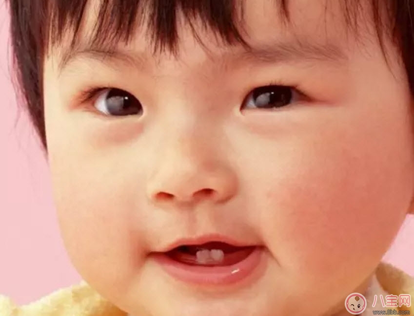 寶寶不長牙是什么原因 寶寶長牙的征兆有哪些 寶寶不長牙是什么原因 寶寶長牙的征兆有哪些