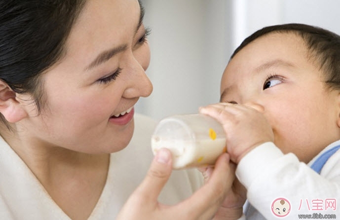 假奶粉會有掛壁現(xiàn)象嗎 為什么奶粉會出現(xiàn)掛壁的現(xiàn)象