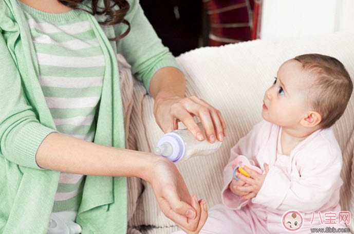 假奶粉會有掛壁現(xiàn)象嗎 為什么奶粉會出現(xiàn)掛壁的現(xiàn)象