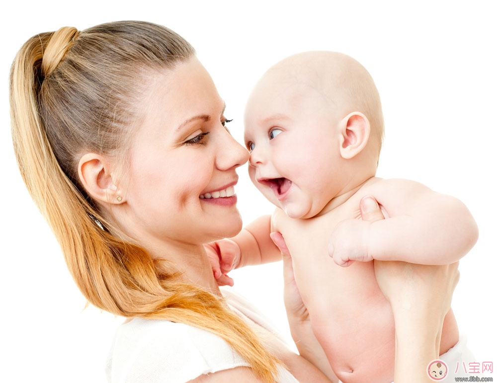 寶寶長(zhǎng)鼻屎的原因  如何幫寶寶清除鼻屎