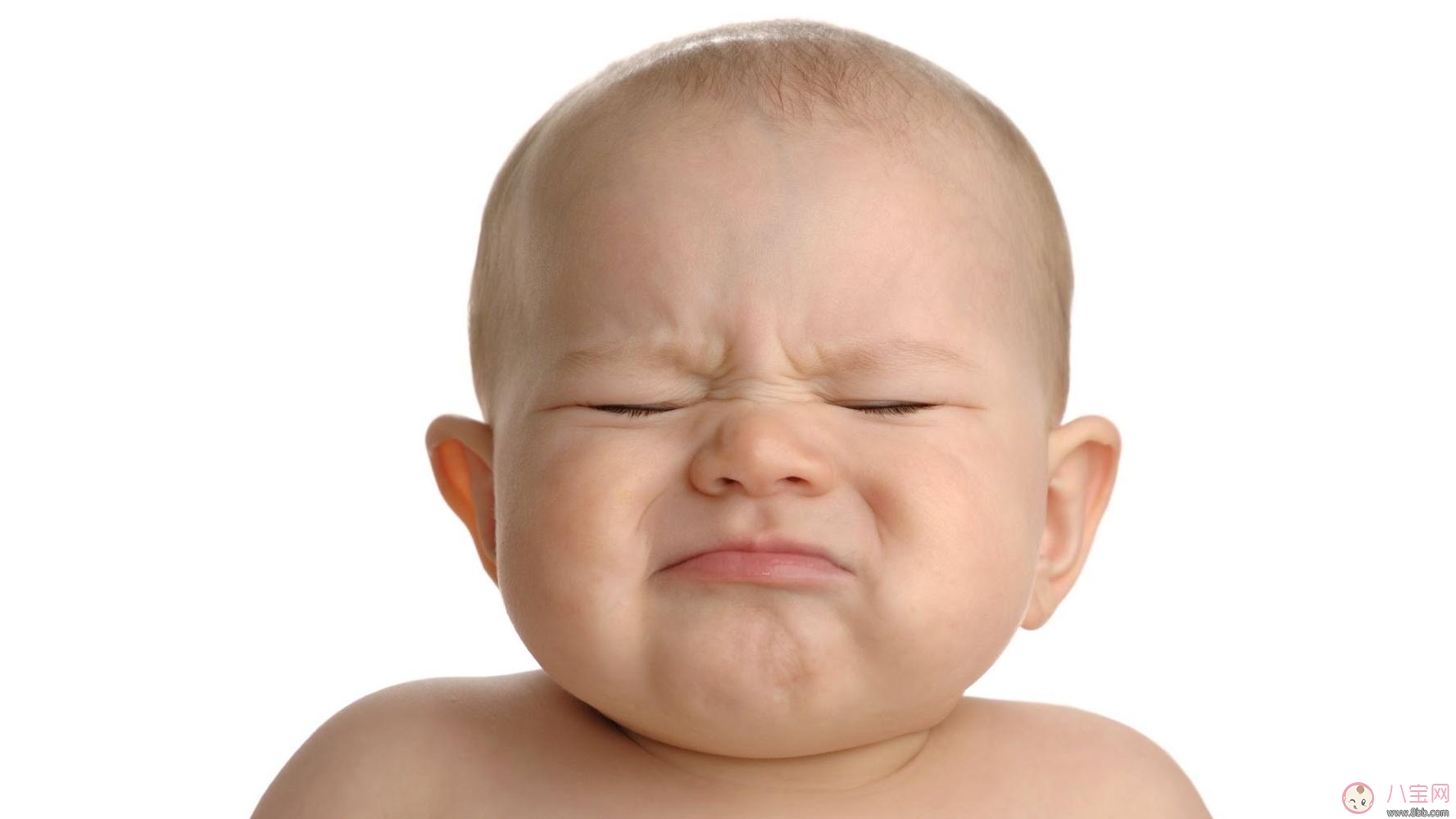 寶寶長(zhǎng)鼻屎的原因  如何幫寶寶清除鼻屎