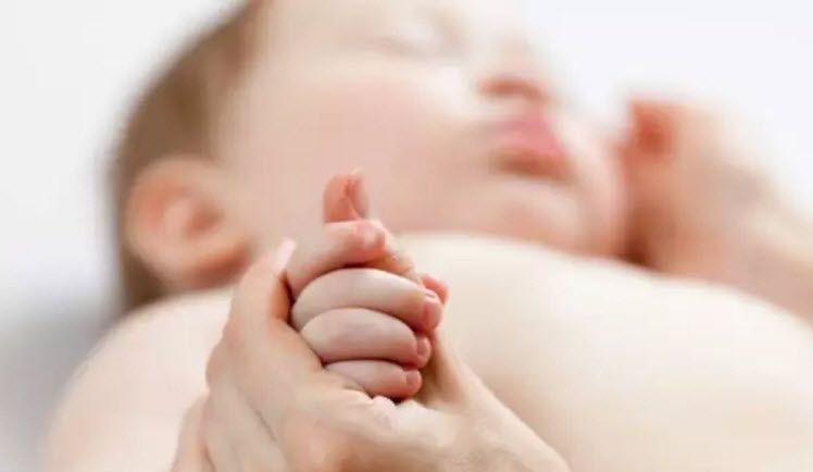 孩子多大分房睡比較好 孩子不愿意分房睡怎么辦 孩子多大分房睡比較好 孩子不愿意分房睡怎么辦