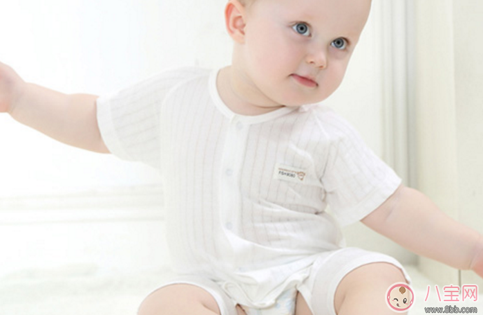 2017寶寶連體衣0-1歲怎么穿比較好