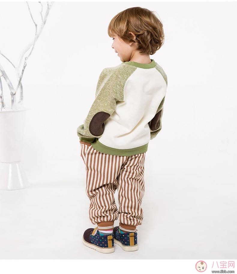 2017秋季如何給寶寶穿衣  正確的穿衣觀念說(shuō)明