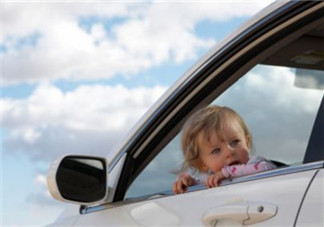 出游帶寶寶乘車錯誤觀念  小細(xì)節(jié)要注意