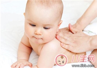 秋天寶寶肌膚呵護方法