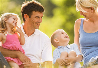 寶寶不愛(ài)交流怎么辦  寶寶交際要從小練