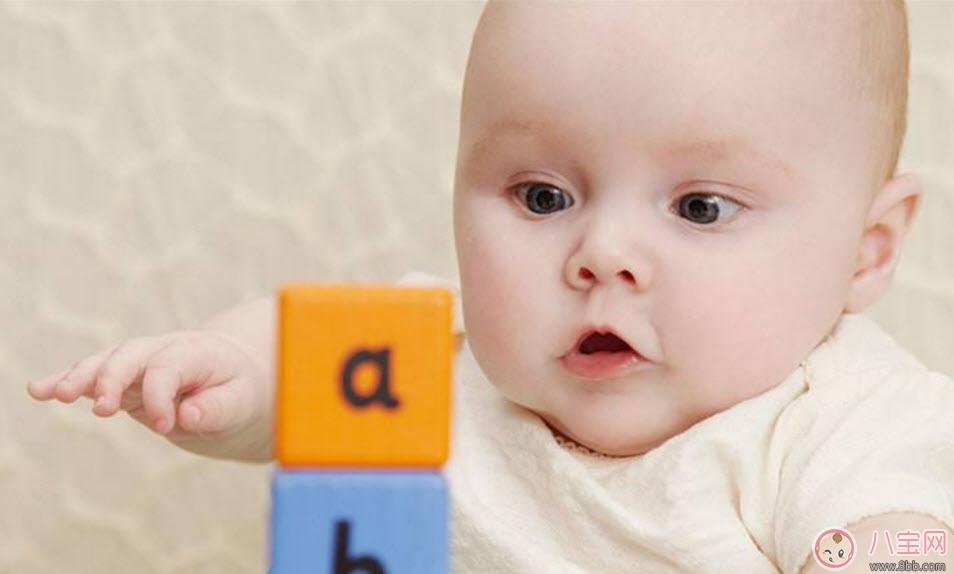 小孩觸覺敏感怎么辦能治愈嗎 寶寶觸覺敏感的表現(xiàn)有哪些