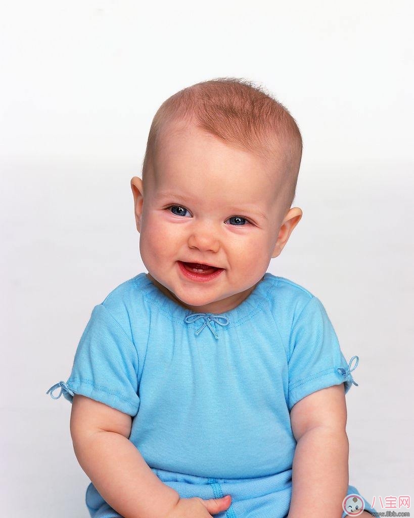 小寶寶睡覺磨牙 家長(zhǎng)應(yīng)對(duì)的方法