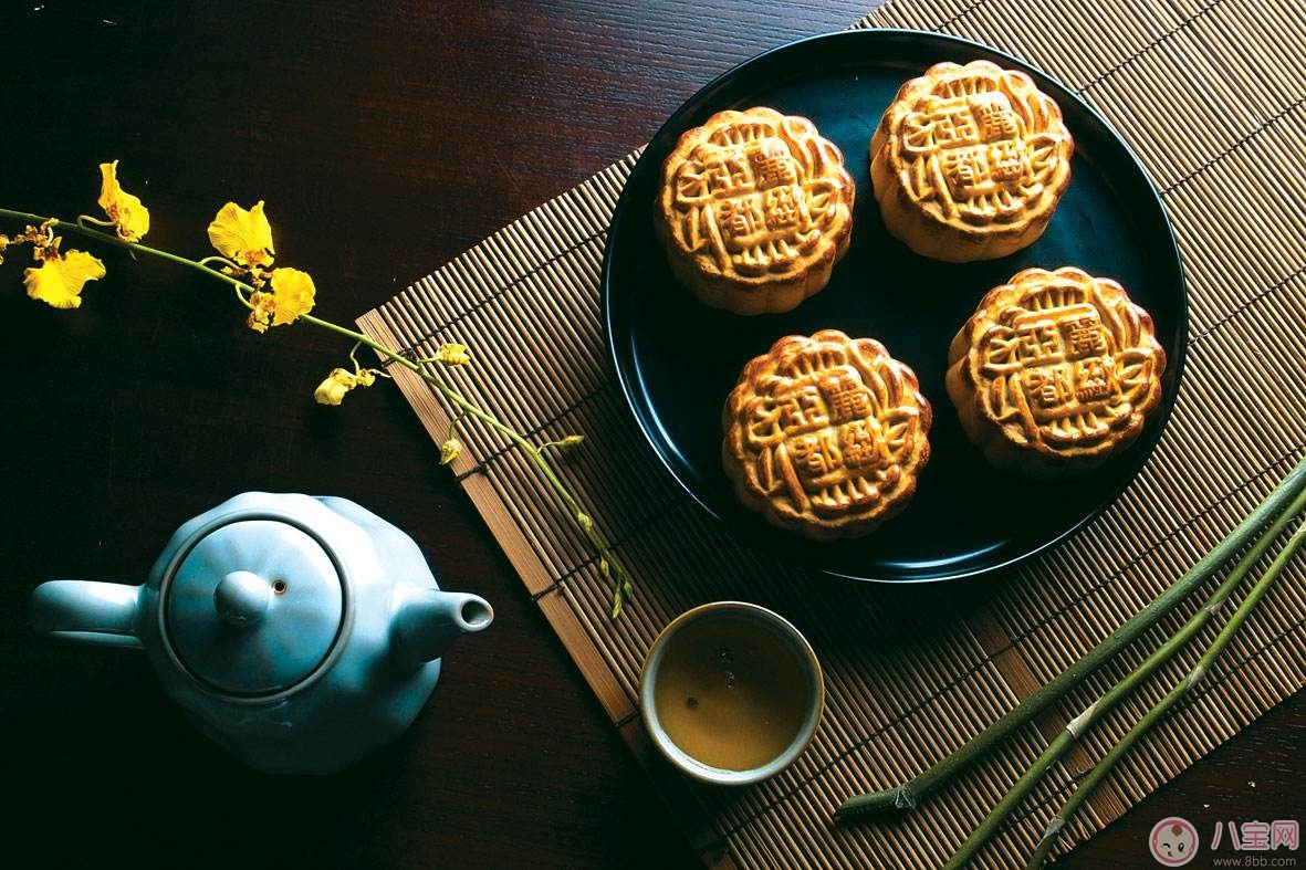 中秋將至你還錯誤的給寶寶吃月餅嗎  如何讓寶寶健康吃月餅