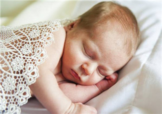 立秋后寶寶飲食要點(diǎn)  寶寶飲食注意事項(xiàng)