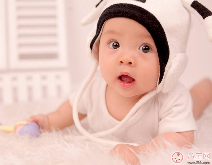 奶粉沖的濃稠是不是可以少吃點(diǎn) 寶寶奶粉怎么沖好