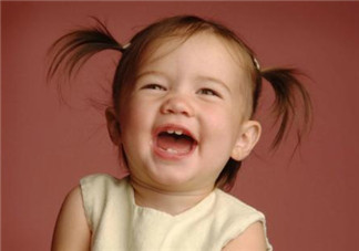 寶寶長牙的注意事項(xiàng) 飲食禁忌與習(xí)慣養(yǎng)成