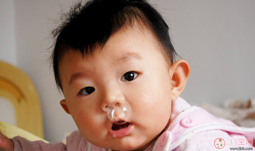 孩子高燒的會(huì)燒壞腦子是真的嗎 孩子高燒怎么做 孩子高燒的會(huì)燒壞腦子是真的嗎 孩子高燒怎么做