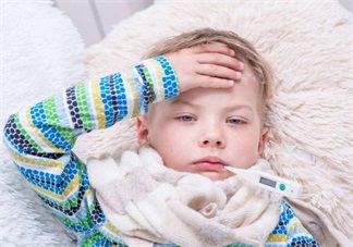 孩子高燒的會燒壞腦子是真的嗎 孩子高燒怎么做