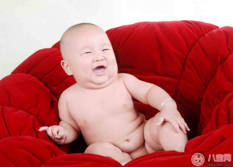 寶寶誤吞異物急慌了 這樣做才能最大的保護(hù)寶寶