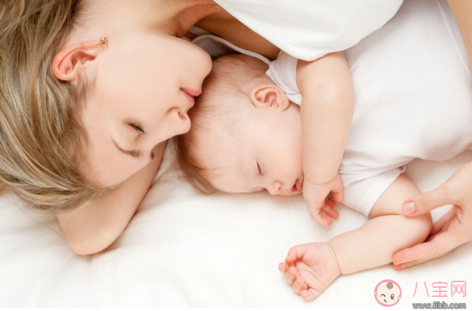 寶媽分享帶娃趣事 這些尷尬事你都做了嗎