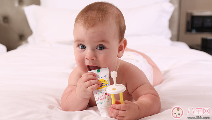 給孩子保護(hù)牙齒從什么時(shí)候開始好 保護(hù)孩子牙齒要趁早