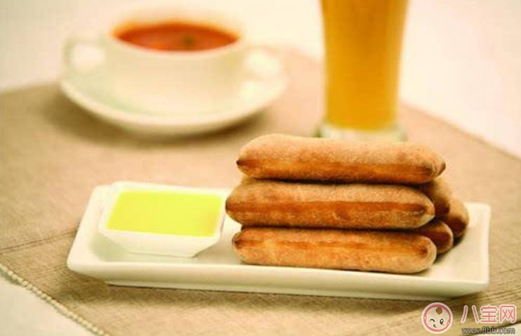 寶寶長牙順序 寶寶長牙特征(寶寶長牙癥狀)