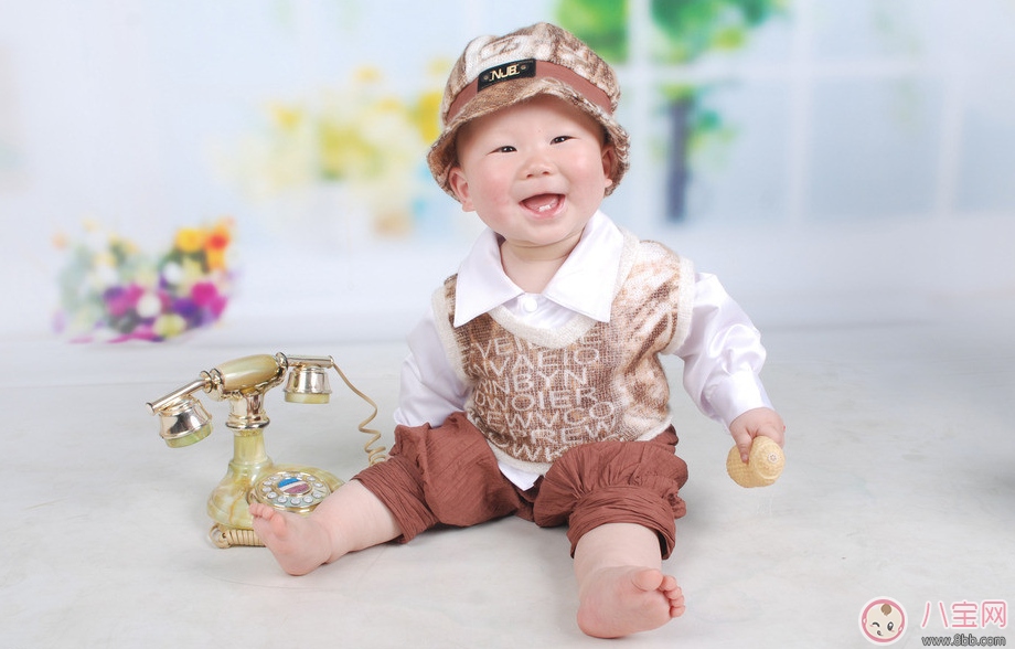 寶寶其實(shí)記得媽媽肚子里面的事 讓寶寶擁有肚子里面好記憶很重要 寶寶其實(shí)記得媽媽肚子里面的事 讓寶寶擁有肚子里面好記憶很重要