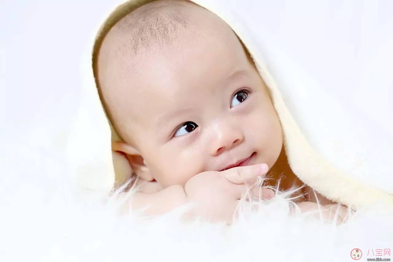 新生兒體重過(guò)輕的原因 新生兒體重過(guò)輕的危害 新生兒體重過(guò)輕的原因 新生兒體重過(guò)輕的危害