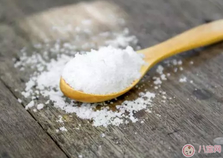 寶寶缺鈉的癥狀 寶寶缺鈉是什么原因(寶寶缺鈉會(huì)怎么樣)