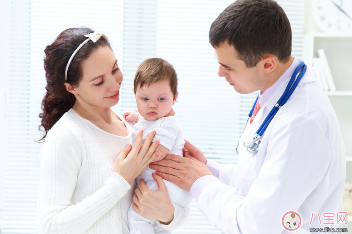 寶寶燙傷后怎么處理不會留疤 2017孩子燙傷后急救方法 寶寶燙傷后怎么處理不會留疤 2017孩子燙傷后急救方法