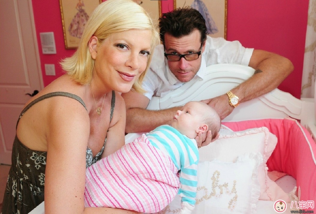 哺乳期能喝酒嗎  哺乳期喝酒對(duì)寶寶的影響