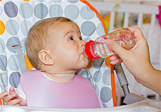 2017夏天寶寶喝什么水 這三種涼白開不能喝