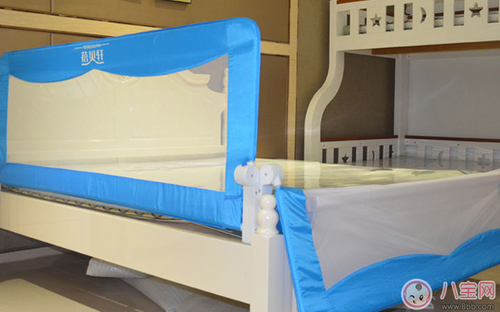 寶寶墜床后我們該做什么 怎么防止寶寶墜床