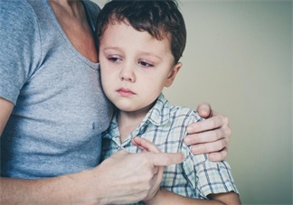 寶寶認生不要媽媽是笨嗎 為什么孩子會認生