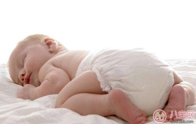 老人帶孩子經(jīng)驗(yàn)有哪些 老人帶孩子經(jīng)驗(yàn)的弊端。