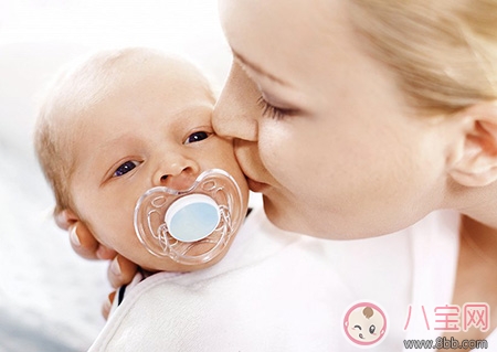 寶寶腸痙攣的表現(xiàn) 嬰兒腸痙攣的護(hù)理措施 