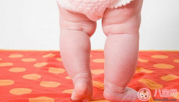 怎樣讓寶寶有大長(zhǎng)腿 寶寶腿型注意事項(xiàng) 怎樣讓寶寶有大長(zhǎng)腿 寶寶腿型注意事項(xiàng)