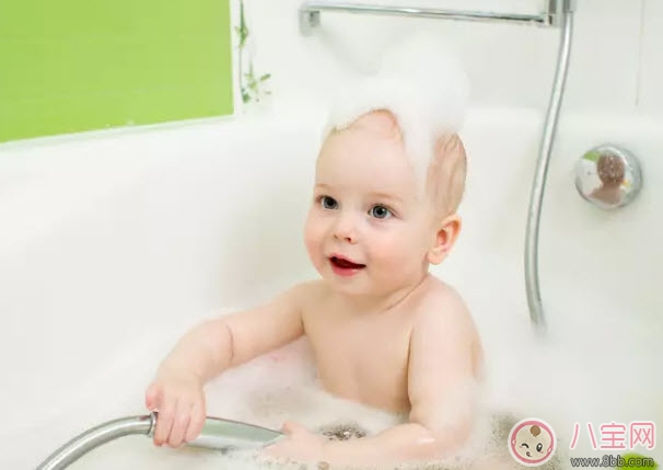 2017夏天寶寶皮膚注意事項 夏天寶寶最怕的四件事